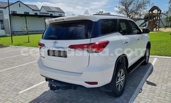 Buy Used Toyota Fortuner White Car in Bulawayo in Bulawayo Buy Used Toyota Fortuner White Car in Bulawayo in Bulawayo