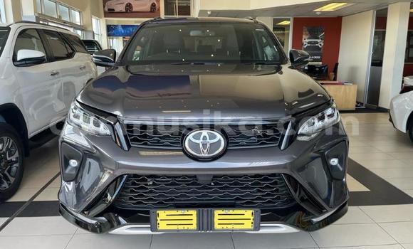 Buy Used Toyota Fortuner Black Car in Bulawayo in Bulawayo Buy Used Toyota Fortuner Black Car in Bulawayo in Bulawayo
