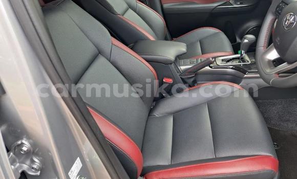 Acheter Occasion Voiture Toyota Fortuner Gris à Bulawayo, Bulawayo Acheter Occasion Voiture Toyota Fortuner Gris à Bulawayo, Bulawayo