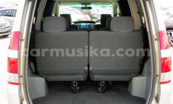 Buy Used Toyota Noah Silver Car in Bulawayo in Bulawayo Buy Used Toyota Noah Silver Car in Bulawayo in Bulawayo