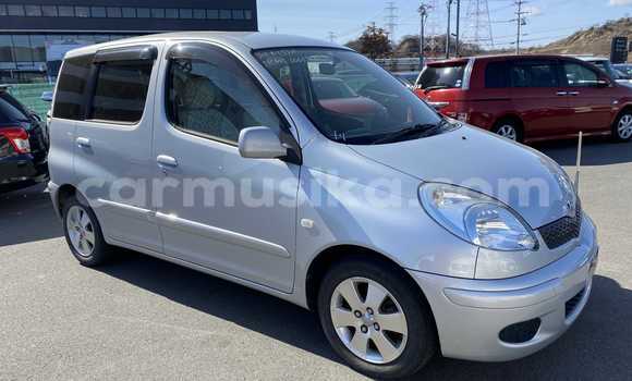 Acheter Occasion Voiture Toyota FunCargo Gris à Bulawayo, Bulawayo Acheter Occasion Voiture Toyota FunCargo Gris à Bulawayo, Bulawayo