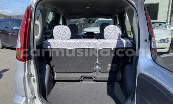 Acheter Occasion Voiture Toyota FunCargo Gris à Bulawayo, Bulawayo Acheter Occasion Voiture Toyota FunCargo Gris à Bulawayo, Bulawayo