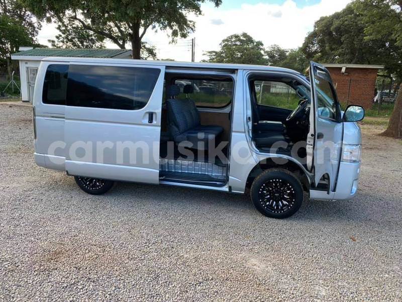 Big with watermark toyota hiace bulawayo bulawayo 35452