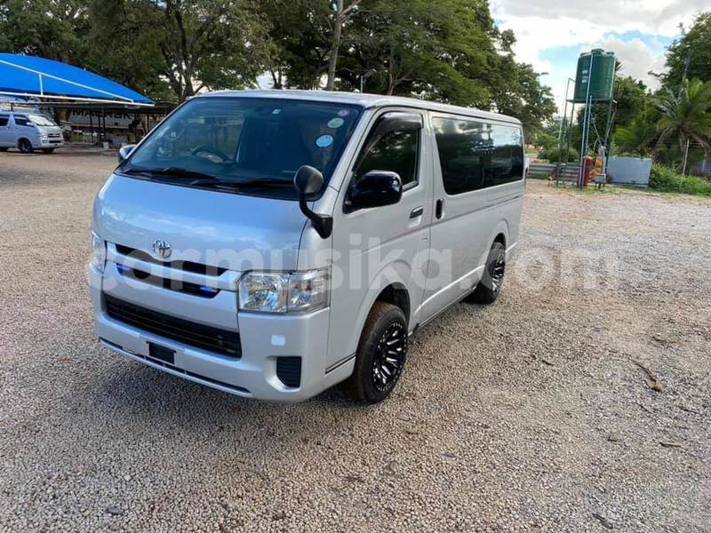 Big with watermark toyota hiace bulawayo bulawayo 35452