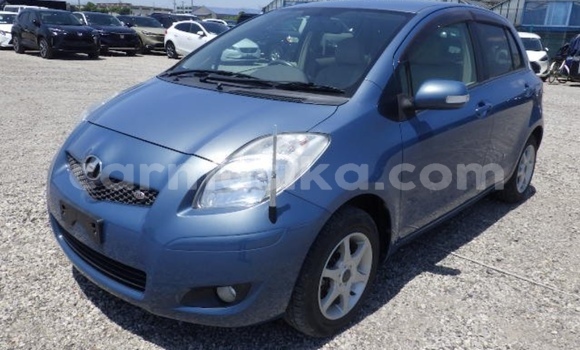 Nunua Ilio tumika Toyota Vitz Bluu Gari ndani ya Beitbridge nchini Matabeleland Kusini Nunua Ilio tumika Toyota Vitz Bluu Gari ndani ya Beitbridge nchini Matabeleland Kusini