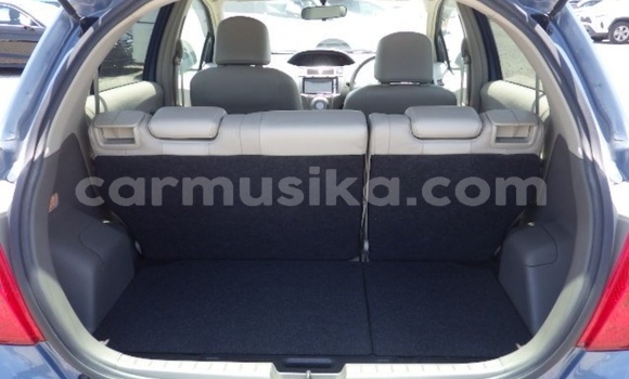 Nunua Ilio tumika Toyota Vitz Bluu Gari ndani ya Beitbridge nchini Matabeleland Kusini Nunua Ilio tumika Toyota Vitz Bluu Gari ndani ya Beitbridge nchini Matabeleland Kusini