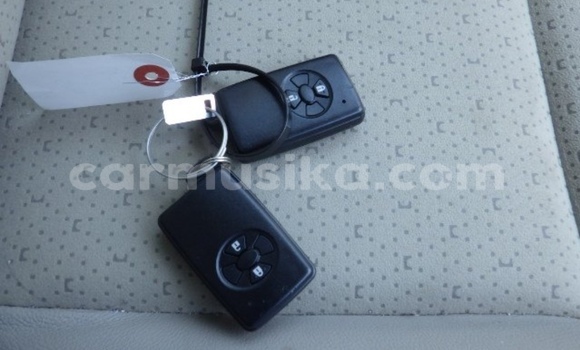 Nunua Ilio tumika Toyota Vitz Bluu Gari ndani ya Beitbridge nchini Matabeleland Kusini Nunua Ilio tumika Toyota Vitz Bluu Gari ndani ya Beitbridge nchini Matabeleland Kusini