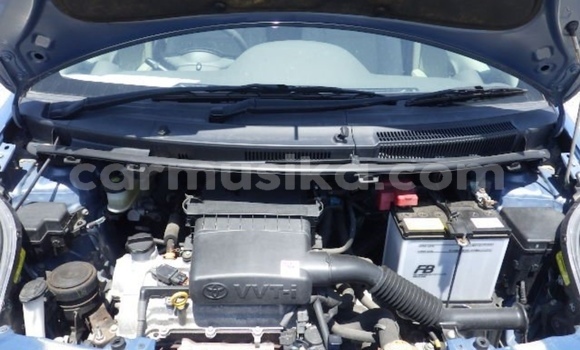 Nunua Ilio tumika Toyota Vitz Bluu Gari ndani ya Beitbridge nchini Matabeleland Kusini Nunua Ilio tumika Toyota Vitz Bluu Gari ndani ya Beitbridge nchini Matabeleland Kusini