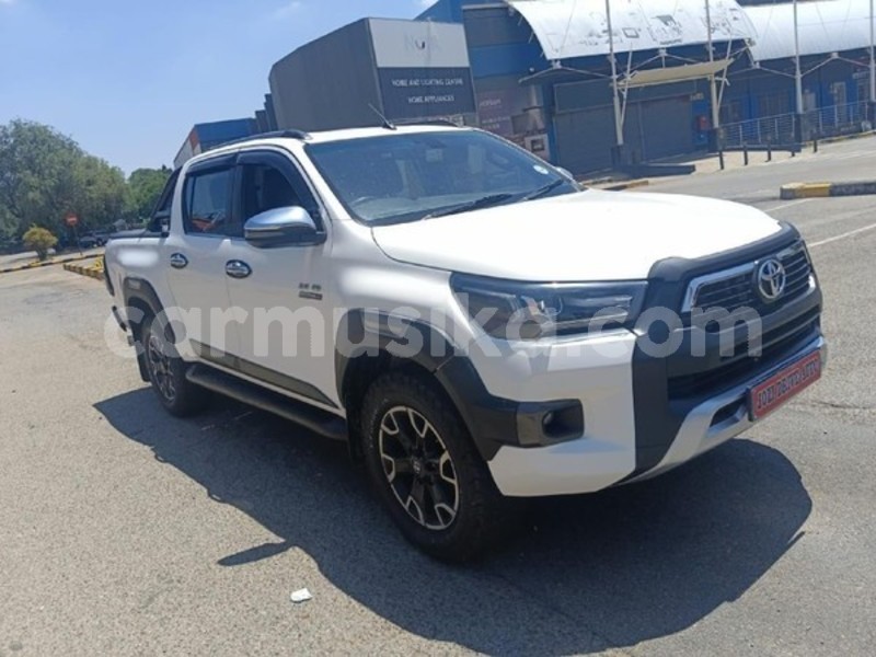 Big with watermark toyota hilux matabeleland south beitbridge 35461