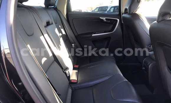 Acheter Occasion Voiture Volvo C70 Noir à Beitbridge, Matabeleland South Acheter Occasion Voiture Volvo C70 Noir à Beitbridge, Matabeleland South