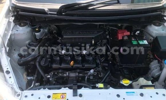 Acheter Occasion Voiture Toyota Etios Blanc à Beitbridge, Matabeleland South Acheter Occasion Voiture Toyota Etios Blanc à Beitbridge, Matabeleland South