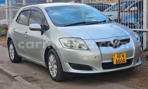 Tenga Tsaru Toyota Yaris Zvimwe Mota in Harare in Harare