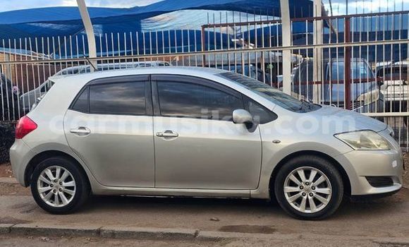 Nunua Ilio tumika Toyota Yaris Nyingine Gari ndani ya Harare nchini Harare Nunua Ilio tumika Toyota Yaris Nyingine Gari ndani ya Harare nchini Harare