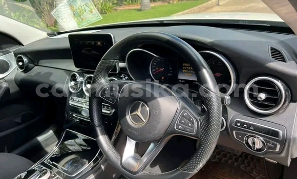 Acheter Occasion Voiture Mercedes-Benz C180 coupe Autre à Harare, Harare Acheter Occasion Voiture Mercedes-Benz C180 coupe Autre à Harare, Harare