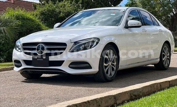 Acheter Occasion Voiture Mercedes-Benz C180 coupe Autre à Harare, Harare Acheter Occasion Voiture Mercedes-Benz C180 coupe Autre à Harare, Harare