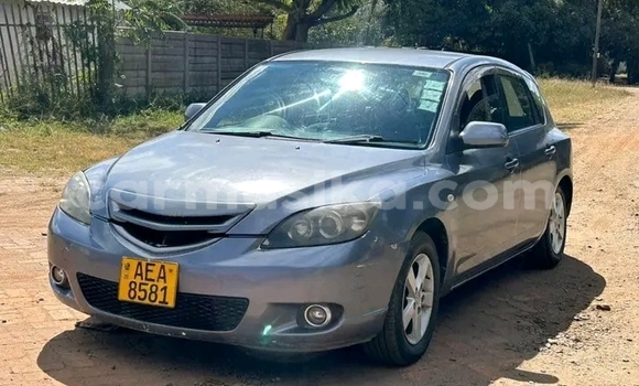 Tenga Tsaru Mazda Axela Zvimwe Mota in Harare in Harare