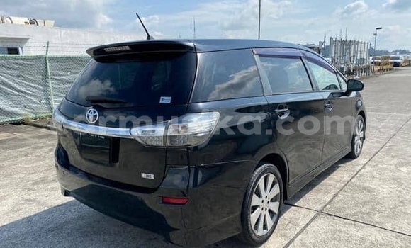 Tenga Tsaru Toyota Wish Nhema Mota in Beitbridge in Matabeleland South Tenga Tsaru Toyota Wish Nhema Mota in Beitbridge in Matabeleland South