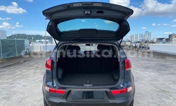 Nunua Ilio tumika Kia Sportage Beige Gari ndani ya Beitbridge nchini Matabeleland Kusini Nunua Ilio tumika Kia Sportage Beige Gari ndani ya Beitbridge nchini Matabeleland Kusini