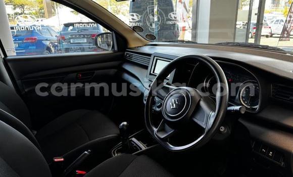 Nunua Ilio tumika Suzuki Ertiga Nyeupe Gari ndani ya Masvingo nchini Masvingo Nunua Ilio tumika Suzuki Ertiga Nyeupe Gari ndani ya Masvingo nchini Masvingo