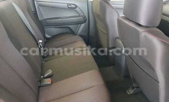 Acheter Occasion Voiture Isuzu D–MAX Blanc à Gweru, Midlands Acheter Occasion Voiture Isuzu D–MAX Blanc à Gweru, Midlands