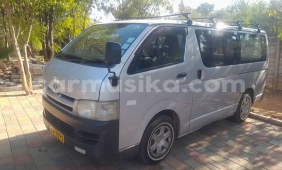 Tenga Tsaru Toyota bB Zvimwe Mota in Harare in Harare