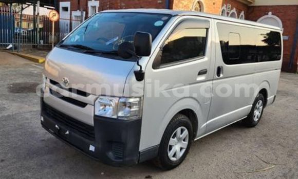 Nunua Ilio tumika Toyota Harrier Nyingine Gari ndani ya Harare nchini Harare Nunua Ilio tumika Toyota Harrier Nyingine Gari ndani ya Harare nchini Harare