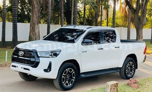 Tenga Tsaru Toyota Hilux Zvimwe Mota in Harare in Harare Tenga Tsaru Toyota Hilux Zvimwe Mota in Harare in Harare