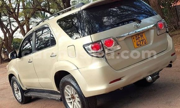 Tenga Tsaru Toyota Fortuner Zvimwe Mota in Harare in Harare Tenga Tsaru Toyota Fortuner Zvimwe Mota in Harare in Harare