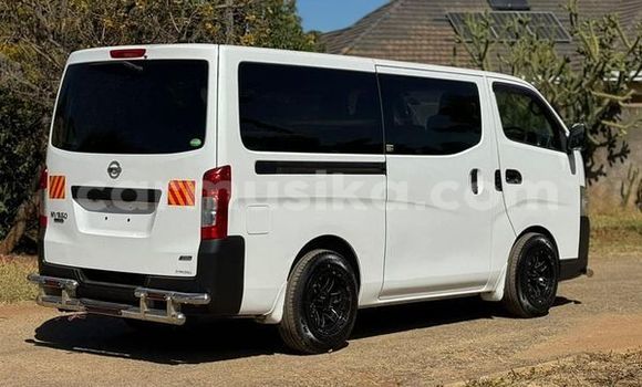Tenga Tsaru Nissan Caravan Zvimwe Mota in Harare in Harare Tenga Tsaru Nissan Caravan Zvimwe Mota in Harare in Harare