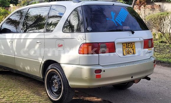 Nunua Ilio tumika Toyota Ipsum Nyingine Gari ndani ya Bindura nchini Mashonaland Central Nunua Ilio tumika Toyota Ipsum Nyingine Gari ndani ya Bindura nchini Mashonaland Central