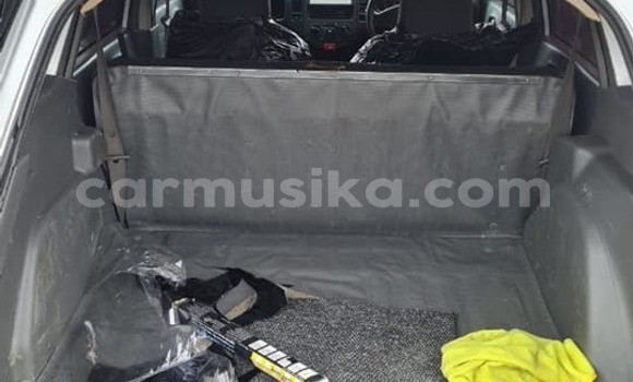 Nunua Ilio tumika Nissan AD Nyingine Gari ndani ya Bindura nchini Mashonaland Central Nunua Ilio tumika Nissan AD Nyingine Gari ndani ya Bindura nchini Mashonaland Central