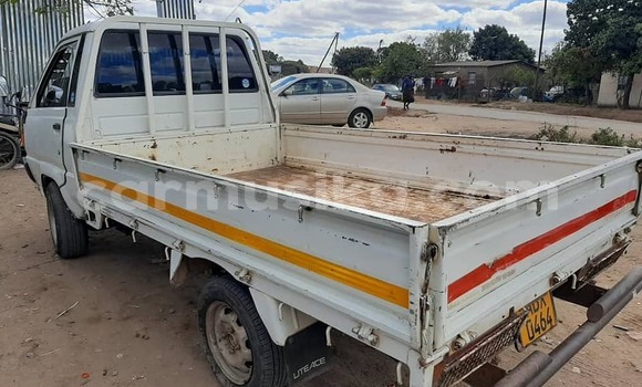Nunua Ilio tumika Toyota TownAce Nyeupe Gari ndani ya Bindura nchini Mashonaland Central Nunua Ilio tumika Toyota TownAce Nyeupe Gari ndani ya Bindura nchini Mashonaland Central
