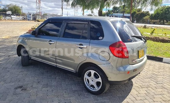 Buy Used Mazda Verisa Other Car in Belvedere in Harare