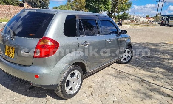 Nunua Ilio tumika Mazda Verisa Nyingine Gari ndani ya Belvedere nchini Harare Nunua Ilio tumika Mazda Verisa Nyingine Gari ndani ya Belvedere nchini Harare