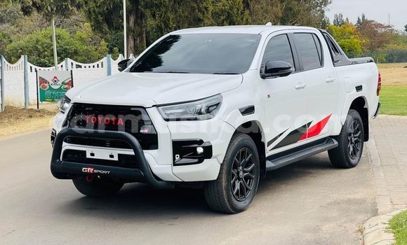 Acheter Occasion Voiture Toyota Hilux Blanc à Bindura, Mashonaland Central Acheter Occasion Voiture Toyota Hilux Blanc à Bindura, Mashonaland Central