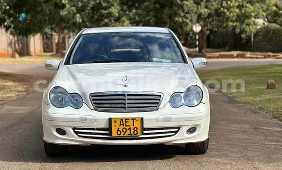 Acheter Occasion Voiture Mercedes‒Benz C–Class Blanc à Bindura, Mashonaland Central