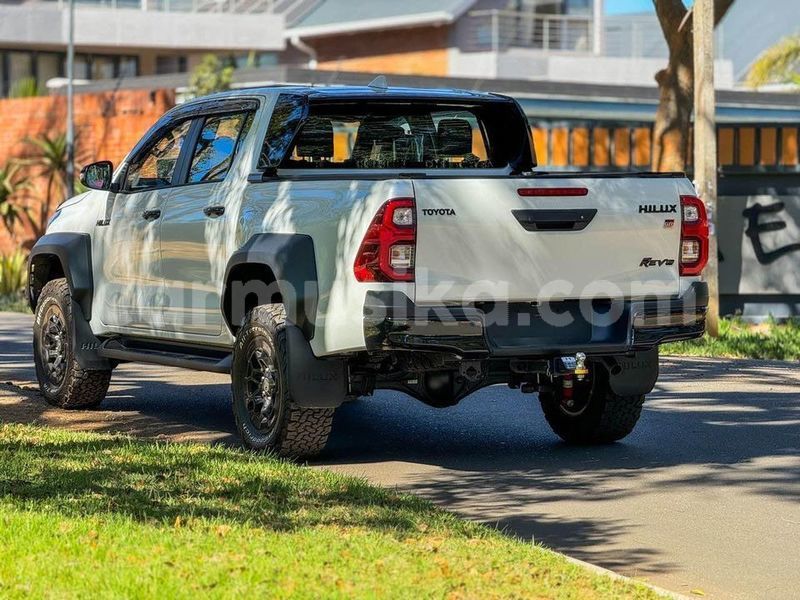 Big with watermark toyota hilux harare borrowdale 35612