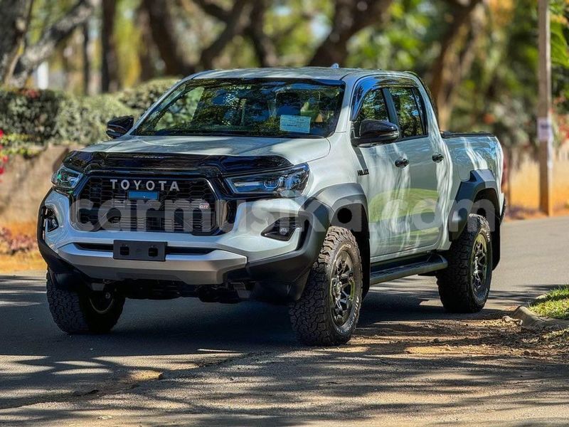 Big with watermark toyota hilux harare borrowdale 35612