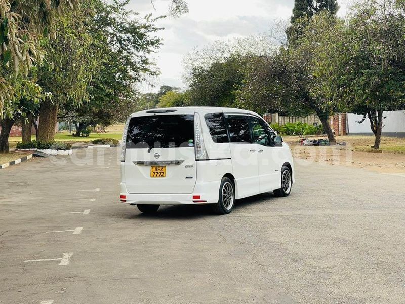 Big with watermark nissan serena mashonaland central bindura 35613