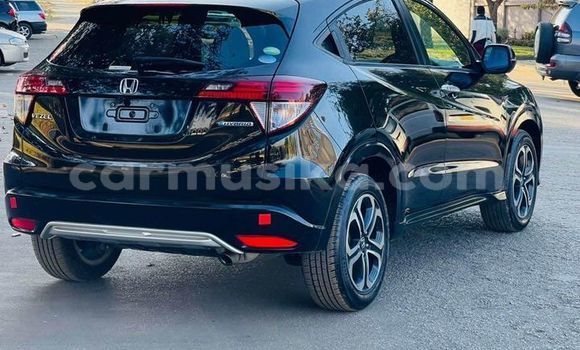 Acheter Occasion Voiture Honda Vezel Noir à Beitbridge, Matabeleland South Acheter Occasion Voiture Honda Vezel Noir à Beitbridge, Matabeleland South