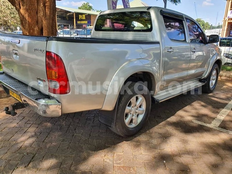 Big with watermark toyota hilux mashonaland central bindura 35621