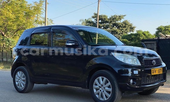 Nunua Ilio tumika Toyota Rush Nyeusi Gari ndani ya Belvedere nchini Harare
