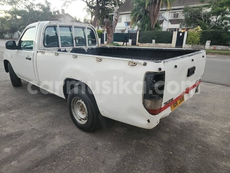 Big with watermark mazda bt 50 harare borrowdale 35630