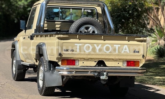 Acheter Occasion Voiture Toyota Land Cruiser Autre à Bindura, Mashonaland Central Acheter Occasion Voiture Toyota Land Cruiser Autre à Bindura, Mashonaland Central