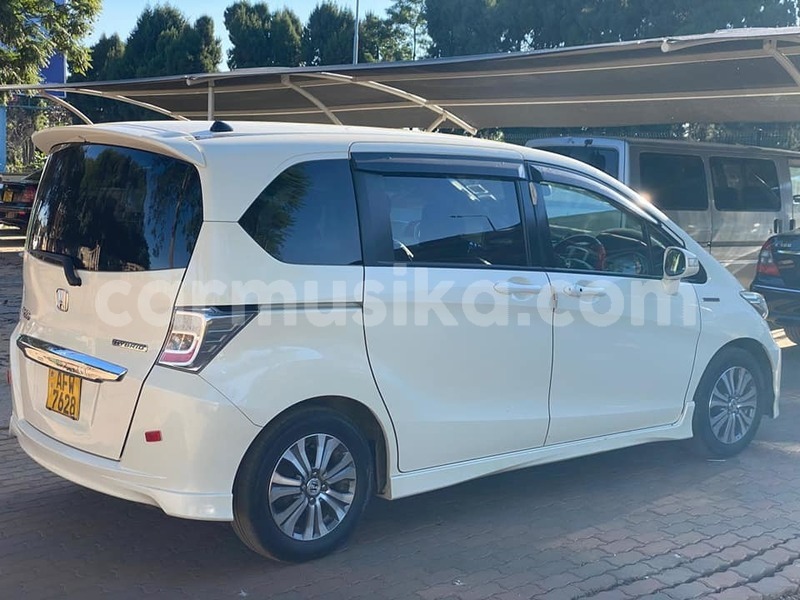 Big with watermark honda freed bulawayo bulawayo 35634