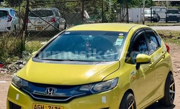 Acheter Occasion Voiture Honda Fit Rouge à Borrowdale, Harare Acheter Occasion Voiture Honda Fit Rouge à Borrowdale, Harare