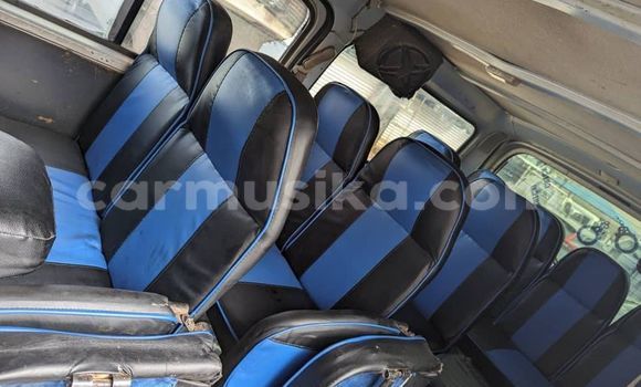 Acheter Occasion Voiture Nissan Caravan Autre à Bindura, Mashonaland Central Acheter Occasion Voiture Nissan Caravan Autre à Bindura, Mashonaland Central