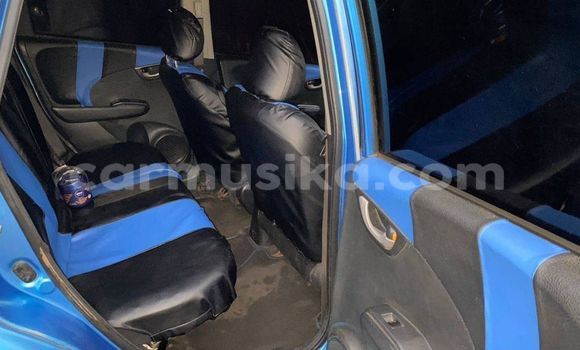 Acheter Occasion Voiture Honda Fit Bleu à Borrowdale, Harare Acheter Occasion Voiture Honda Fit Bleu à Borrowdale, Harare