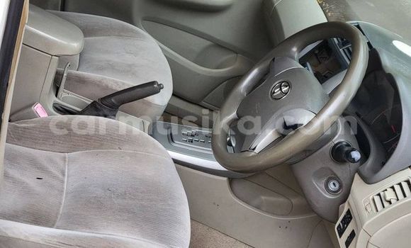 Acheter Occasion Voiture Toyota Axio Blanc à Belvédère, Harare Acheter Occasion Voiture Toyota Axio Blanc à Belvédère, Harare