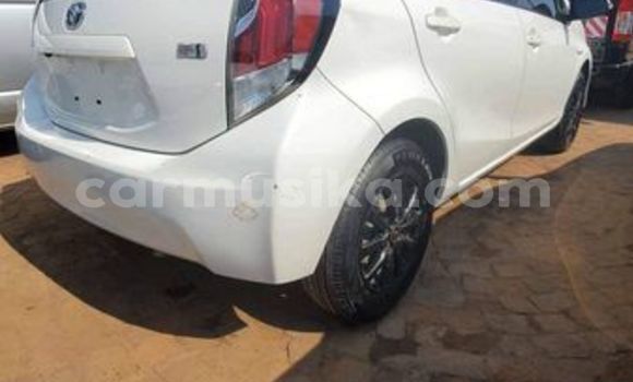 Tenga Tsaru Toyota Aqua Zvimwe Mota in Bulawayo in Bulawayo Tenga Tsaru Toyota Aqua Zvimwe Mota in Bulawayo in Bulawayo